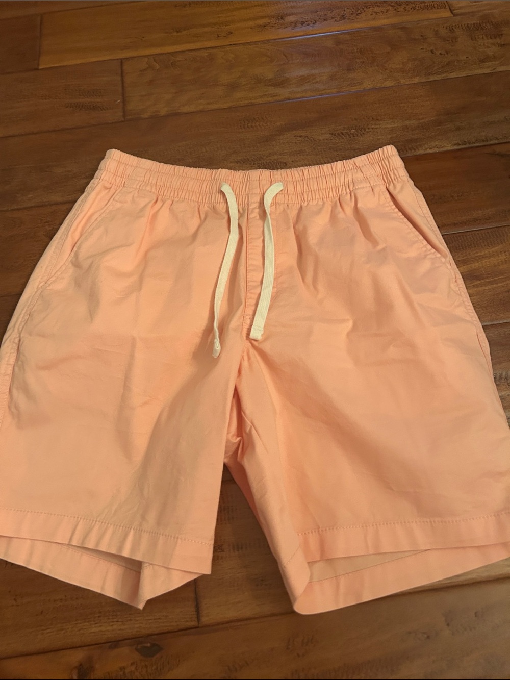 Men’s Old Navy Peach-Color Drawstring Shorts